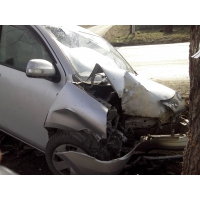 Продам а/м Toyota Sienta битый