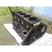 Продам двигатель X20XEV  для Opel Omega