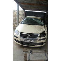 Продам а/м Volkswagen Touran битый