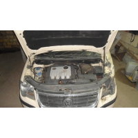 Продам а/м Volkswagen Touran битый