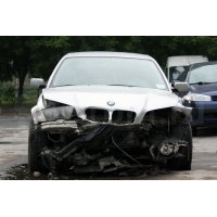 Продам а/м BMW 3 series битый