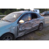Продам а/м Chevrolet Lacetti битый