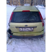 Продам а/м Ford Fiesta битый