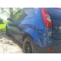 Продам а/м Ford Fiesta требующий вложений