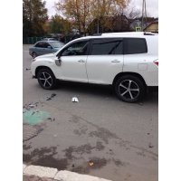 Продам а/м Toyota Highlander битый