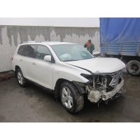 Продам а/м Toyota Highlander битый