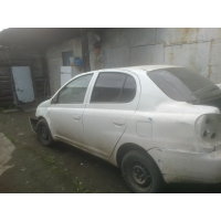 Продам а/м Toyota Platz битый