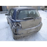 Продам а/м Toyota Yaris битый
