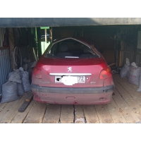 Продам а/м Peugeot 206 битый