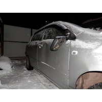 Продам а/м Toyota Corolla Runx битый