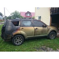 Продам а/м Mitsubishi Outlander XL после пожара