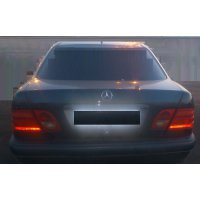 Продам а/м Mercedes-Benz E-класс битый