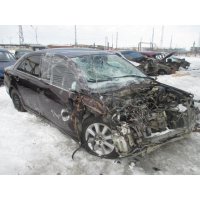 Продам а/м Toyota Avensis битый