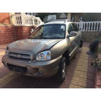 Продам а/м Hyundai Santa Fe Classic аварийный