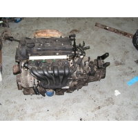 Продам а/м Kia Carens битый