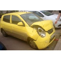 Продам а/м Kia Picanto битый