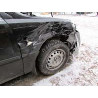 Продам а/м Kia Rio битый