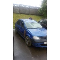 Продам а/м Renault Logan битый