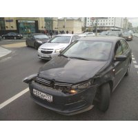 Продам а/м Volkswagen Polo битый