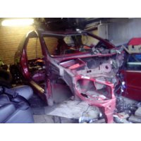 Продам Правый лонжерон стойка порог  для Peugeot 206