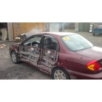 Продам а/м Kia Spectra битый