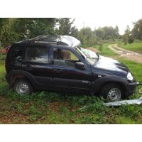 Продам а/м Chevrolet Niva аварийный