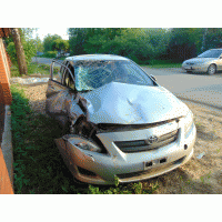 Продам а/м Toyota Corolla битый