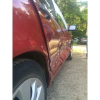 Продам а/м Mitsubishi Lancer аварийный
