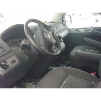 Продам а/м Volkswagen Multivan битый