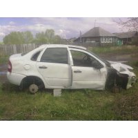 Продам а/м ВАЗ Kalina битый