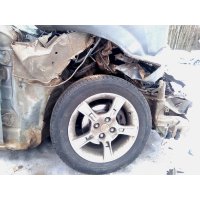 Продам а/м Mazda 323 битый