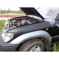 Продам а/м Toyota Land Cruiser Prado битый