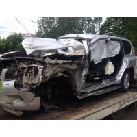 Продам а/м Toyota Land Cruiser Prado битый