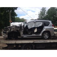 Продам а/м Toyota Land Cruiser Prado битый