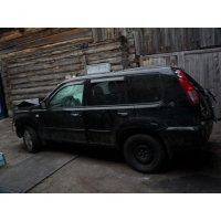 Продам а/м Nissan X-Trail аварийный