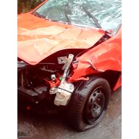 Продам а/м Ford Fiesta битый