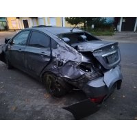 Продам а/м Hyundai Solaris битый