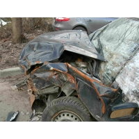 Продам а/м Daewoo Nexia битый