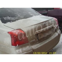 Продам а/м Toyota Avensis битый