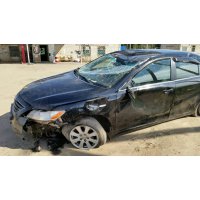 Продам а/м Toyota Camry битый