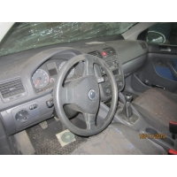 Продам а/м Volkswagen Golf аварийный