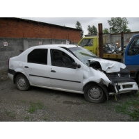 Продам а/м Renault Logan битый