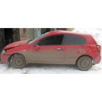 Продам а/м Nissan Almera битый
