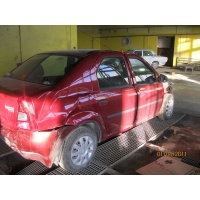 Продам а/м Renault Logan битый