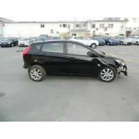 Продам а/м Hyundai Solaris битый