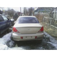 Продам а/м Kia Spectra битый