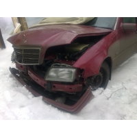 Продам а/м Mercedes-Benz C-класс битый