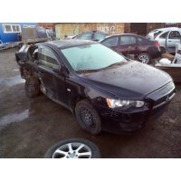 Продам а/м Mitsubishi Lancer битый