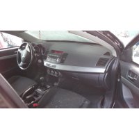 Продам а/м Mitsubishi Lancer битый