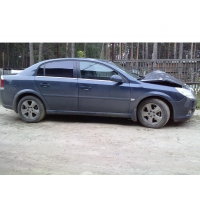 Продам а/м Opel Vectra битый
